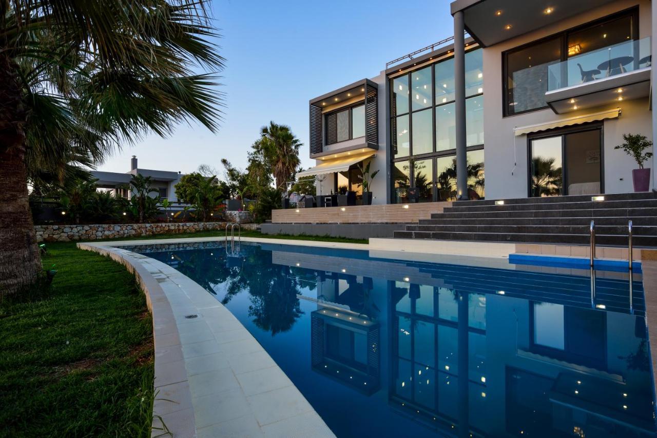 Adorno Luxury Villas Chorafakia Exterior photo